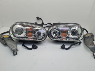 bontott VW GOLF IV Fényszóró Pár