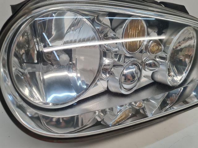 bontott VW GOLF IV Fényszóró Pár