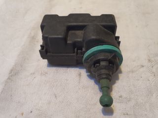 bontott VW GOLF IV Fényszórómagasság Állító Motor Jobb