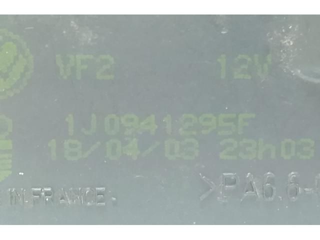 bontott VW GOLF IV Fényszórómagasság Állító Motor (Pozíciófüggetlen)