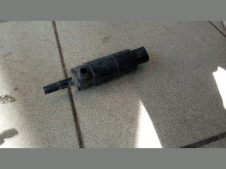 bontott VW GOLF IV Fényszórómosó Szivattyú