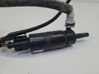 bontott VW GOLF IV Fényszórómosó Szivattyú