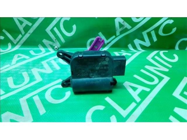 bontott VW GOLF IV Fűtés Állító Motor