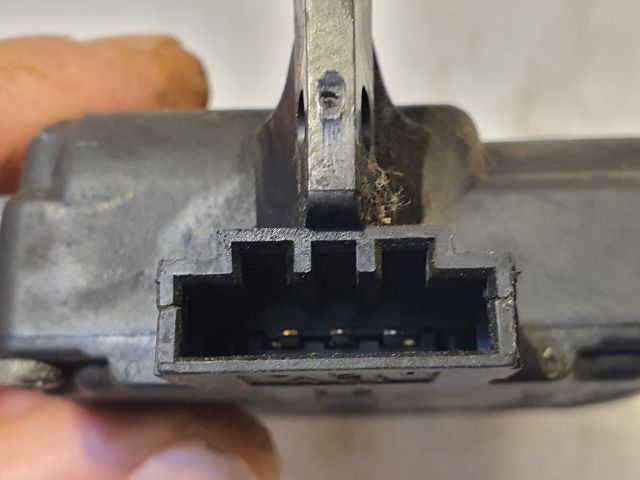 bontott VW GOLF IV Fűtés Állító Motor