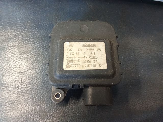 bontott VW GOLF IV Fűtés Állító Motor