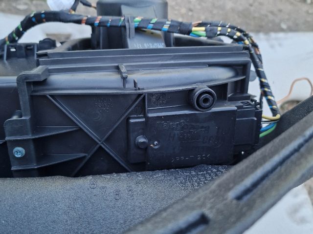 bontott VW GOLF IV Fűtés Box