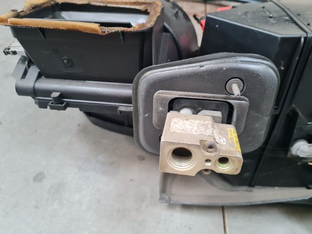 bontott VW GOLF IV Fűtés Box