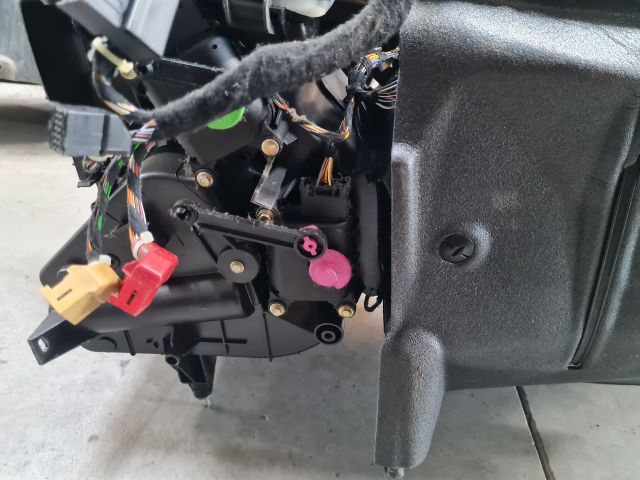 bontott VW GOLF IV Fűtés Box