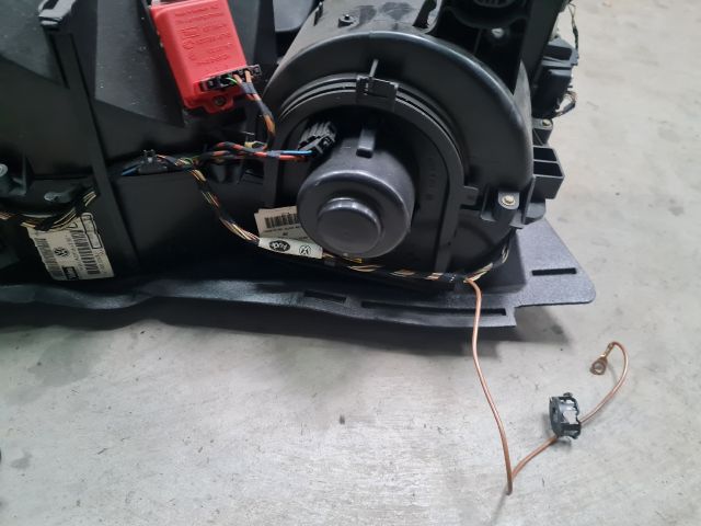 bontott VW GOLF IV Fűtés Box