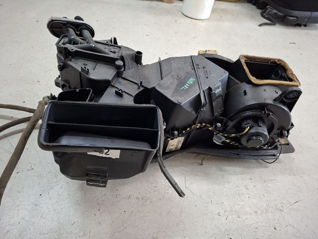 bontott VW GOLF IV Fűtés Box