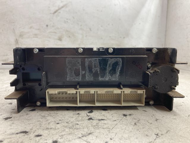 bontott VW GOLF IV Fűtéskapcsoló (digit klímás)