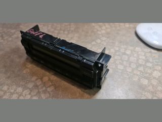 bontott VW GOLF IV Fűtéskapcsoló (digit klímás)