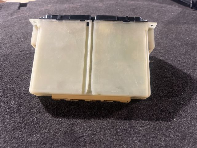 bontott VW GOLF IV Fűtéskapcsoló (digit klímás)