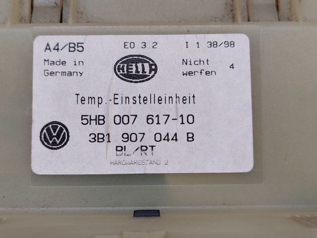 bontott VW GOLF IV Fűtéskapcsoló (digit klímás)