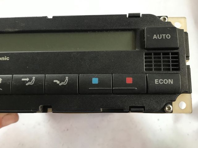bontott VW GOLF IV Fűtéskapcsoló (digit klímás)