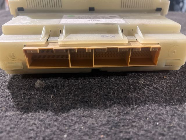 bontott VW GOLF IV Fűtéskapcsoló (digit klímás)