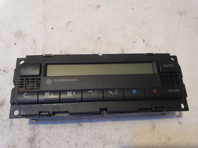 bontott VW GOLF IV Fűtéskapcsoló (digit klímás)