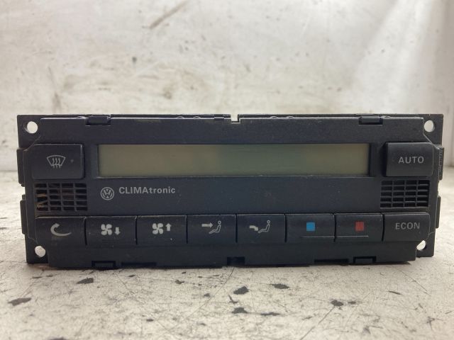 bontott VW GOLF IV Fűtéskapcsoló (digit klímás)