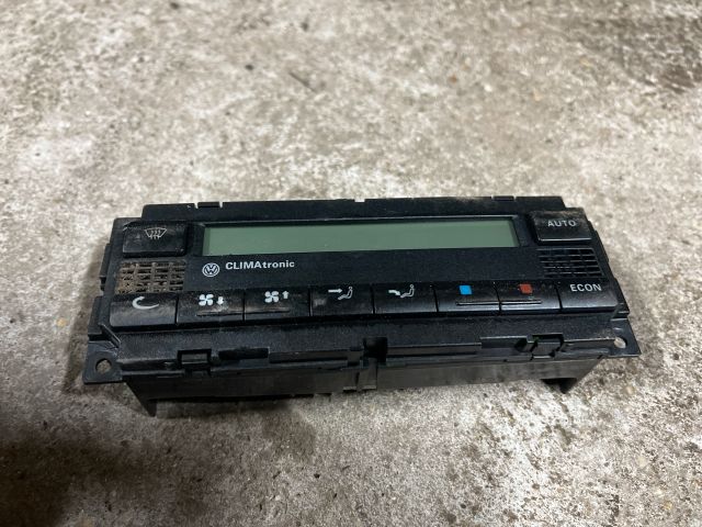 bontott VW GOLF IV Fűtéskapcsoló (digit klímás)