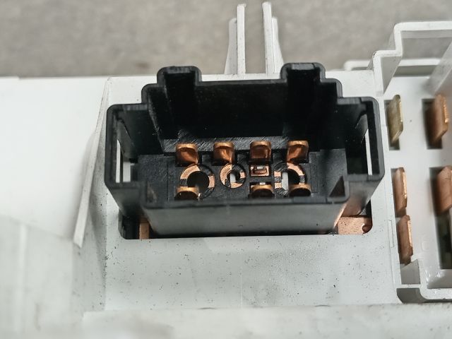 bontott VW GOLF IV Fűtéskapcsoló (manuális klímás)