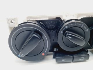 bontott VW GOLF IV Fűtéskapcsoló (manuális klímás)