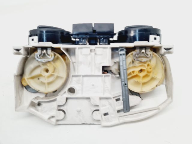 bontott VW GOLF IV Fűtéskapcsoló (manuális klímás)