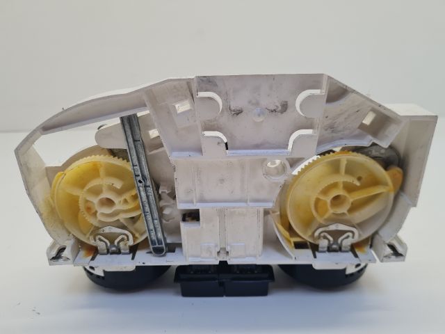 bontott VW GOLF IV Fűtéskapcsoló (manuális klímás)