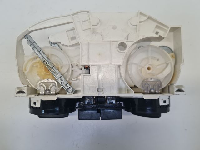 bontott VW GOLF IV Fűtéskapcsoló (manuális klímás)