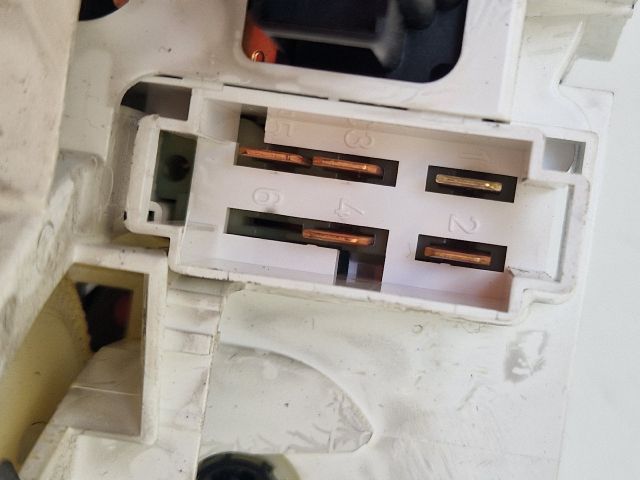 bontott VW GOLF IV Fűtéskapcsoló (manuális klímás)