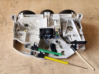 bontott VW GOLF IV Fűtéskapcsoló (manuális klímás)