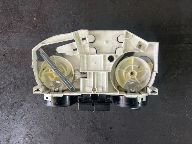 bontott VW GOLF IV Fűtéskapcsoló (manuális klímás)