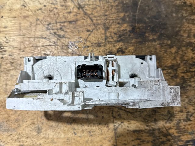 bontott VW GOLF IV Fűtéskapcsoló (Nem klímás)