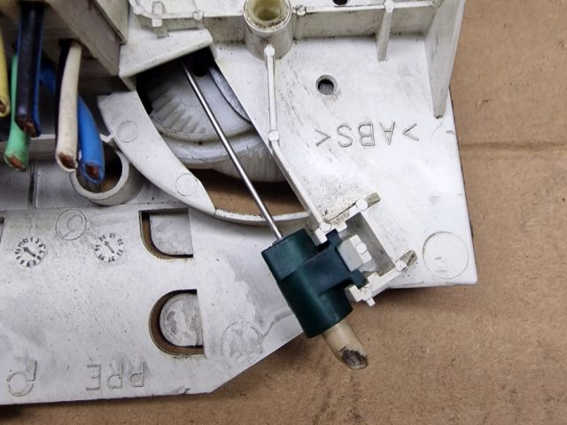 bontott VW GOLF IV Fűtéskapcsoló (Nem klímás)