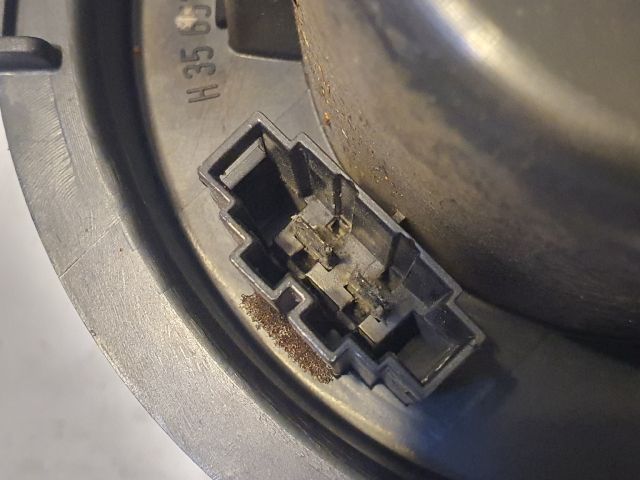 bontott VW GOLF IV Fűtőmotor (Klímás)