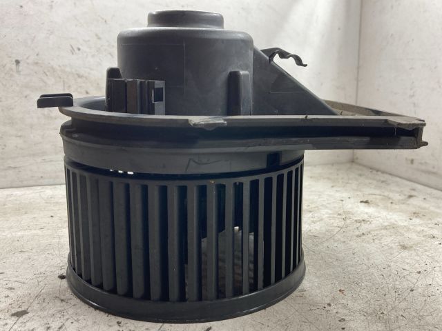 bontott VW GOLF IV Fűtőmotor (Klímás)