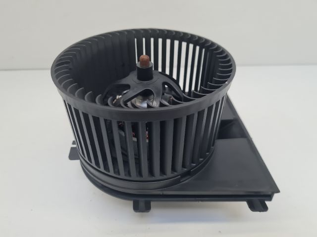 bontott VW GOLF IV Fűtőmotor (Klímás)