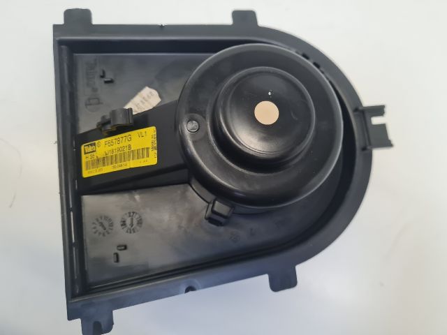 bontott VW GOLF IV Fűtőmotor (Klímás)