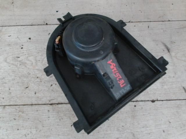 bontott VW GOLF IV Fűtőmotor (Nem klímás)