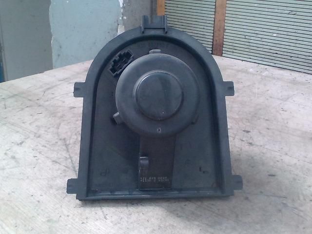 bontott VW GOLF IV Fűtőmotor (Nem klímás)