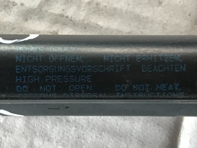 bontott VW GOLF IV Gázrugós Kitámasztó Teleszkóp Pár Csomagtérajtó