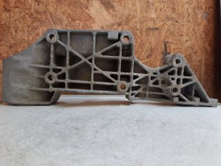 bontott VW GOLF IV Generátor Tartó Bak