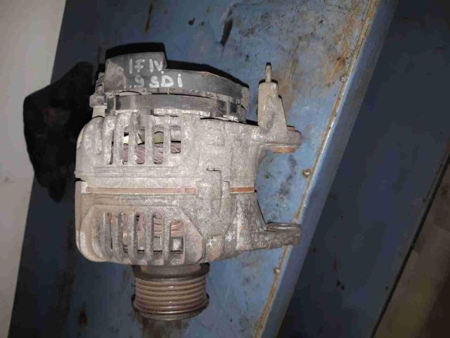 bontott VW GOLF IV Generátor