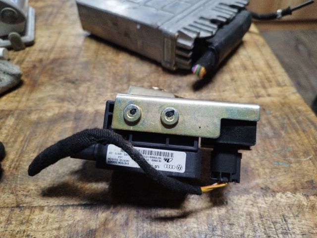 bontott VW GOLF IV Gyorsulás Jeladó