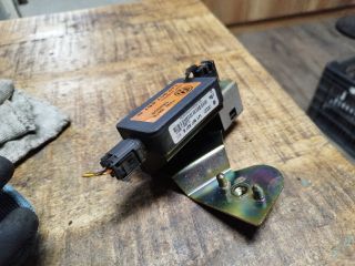 bontott VW GOLF IV Gyorsulás Jeladó