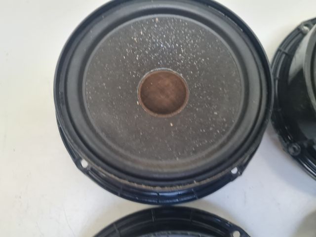 bontott VW GOLF IV Hangszóró Szett