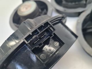 bontott VW GOLF IV Hangszóró Szett