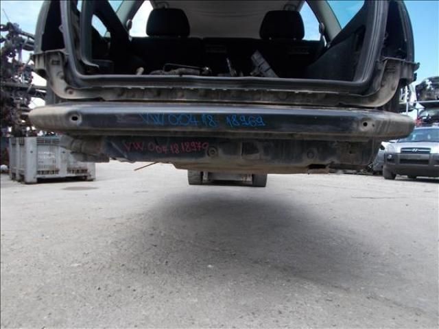 bontott VW GOLF IV Hátfal