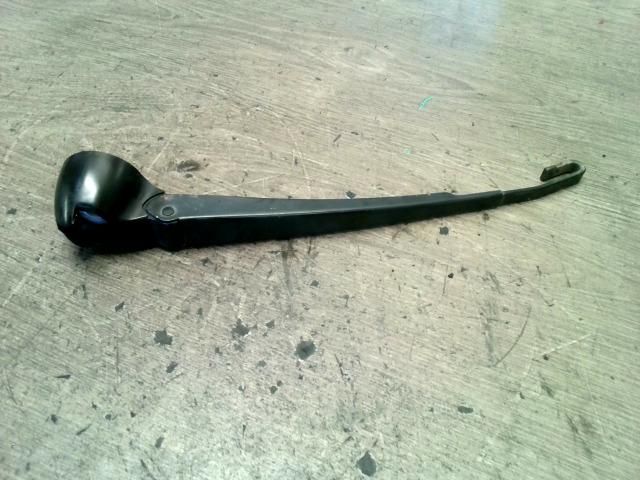 bontott VW GOLF IV Hátsó Ablaktörlő Kar