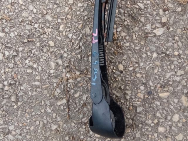 bontott VW GOLF IV Hátsó Ablaktörlő Kar