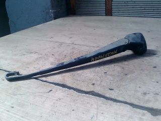 bontott VW GOLF IV Hátsó Ablaktörlő Kar